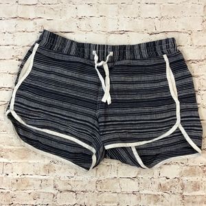 Athleta linen striped shorts SZ 10 200
